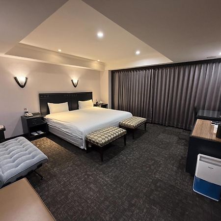 Hotel Wowhappy Daan Tchaj-pej Exteriér fotografie